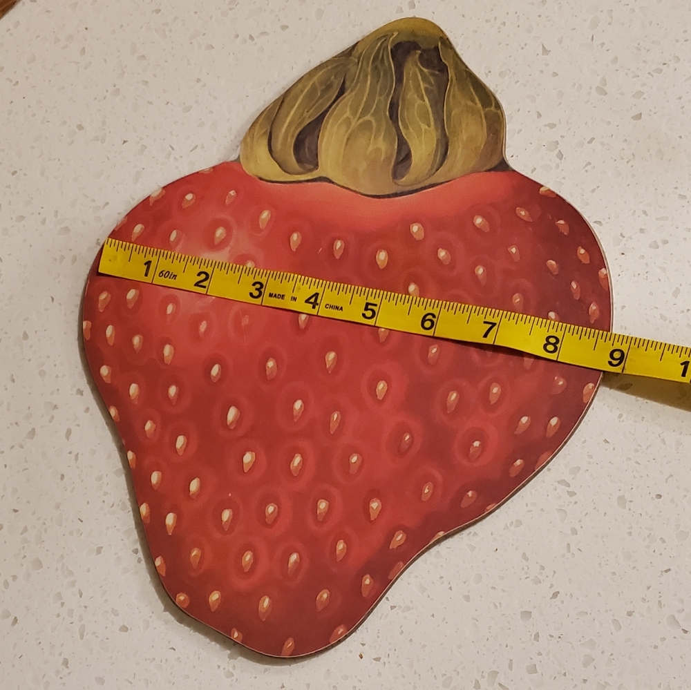 Vintage Wilscombe Strawberry Melamine, 11" Cutting Board,Made in England, EUC - Picture 8 of 14